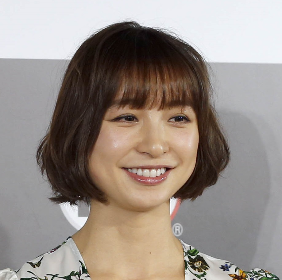 溝口勇児と噂のあった篠田麻里子